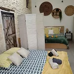 Le Cosy Cabarieu לינה וארוחת בוקר Saint-André-de-Cubzac