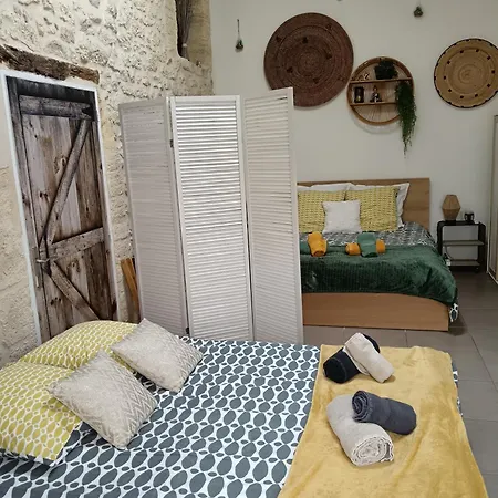 Le Cosy Cabarieu Bed & Breakfast Saint-Andre-de-Cubzac