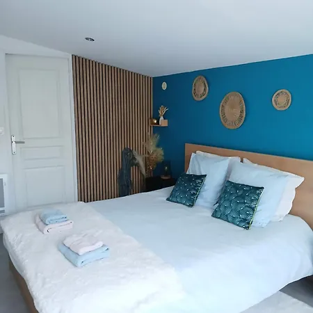 Le Cosy Cabarieu Bed & Breakfast